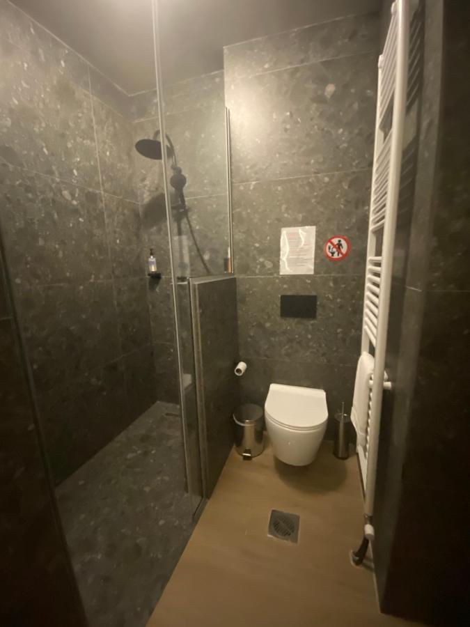 Aristi Boutique Stonehouse With Attic 아파트 외부 사진